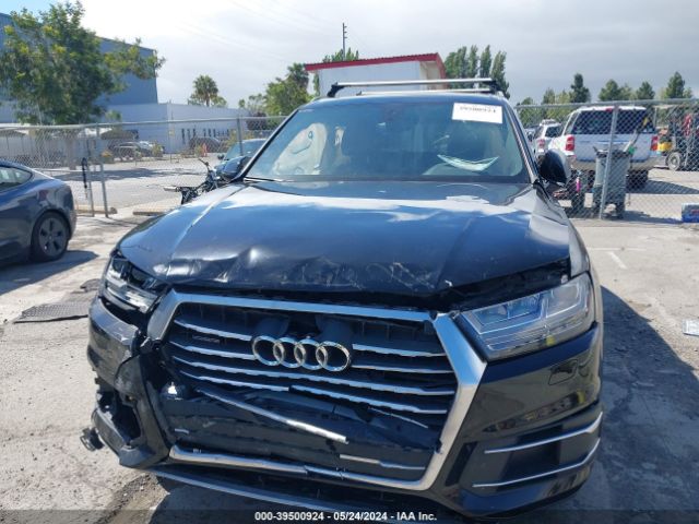 WA1LHAF77KD024060 Audi Q7 45 Premium