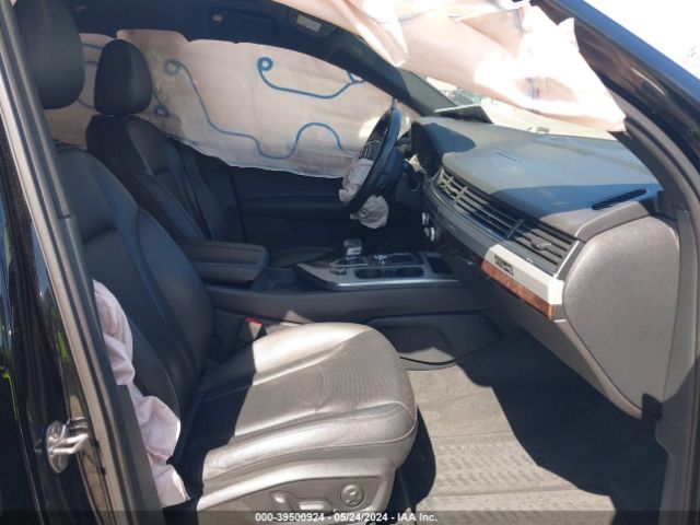 WA1LHAF77KD024060 Audi Q7 45 Premium