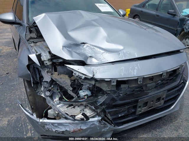 Honda ACCORD LX 2018 1HGCV1F12JA083027 Image 6