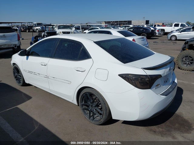 Toyota COROLLA SE 2018 2T1BURHE4JC028523 Image 3