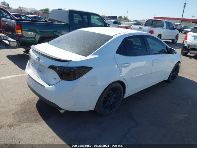 Toyota COROLLA SE 2018 2T1BURHE4JC028523 Image 4