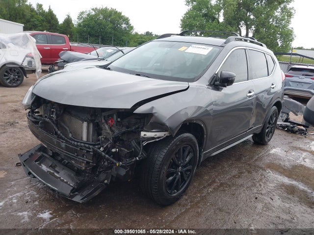 Nissan ROGUE SV 2017 5N1AT2MT5HC894949 Image 2