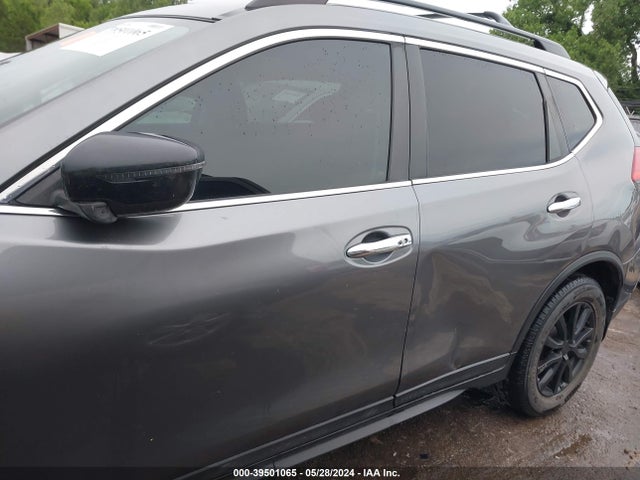 Nissan ROGUE SV 2017 5N1AT2MT5HC894949 Image 6