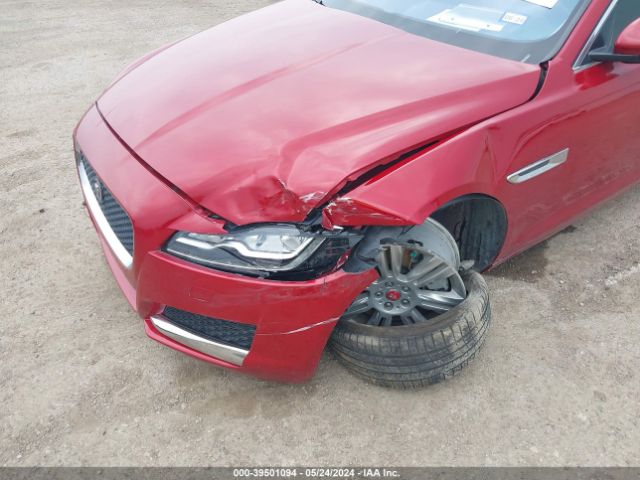 SAJBD4BV4HCY27508 Jaguar Xf 35t Premium