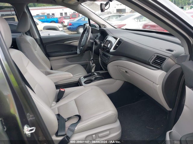 Honda Ridgeline Rtl-t 2018 5FPYK3F69JB005086 Image 5