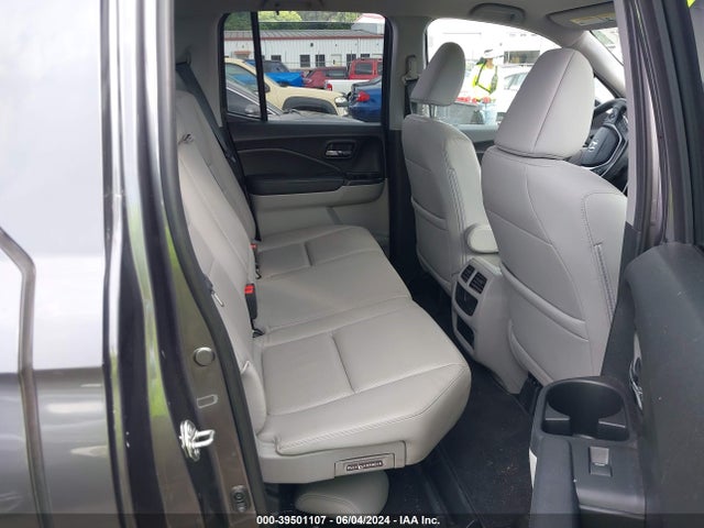 Honda Ridgeline Rtl-t 2018 5FPYK3F69JB005086 Image 8