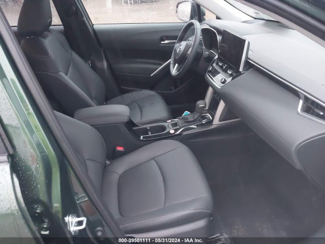 Toyota Corolla Cross Xle 2024 7MUEAAAG3RV075828 Image 5