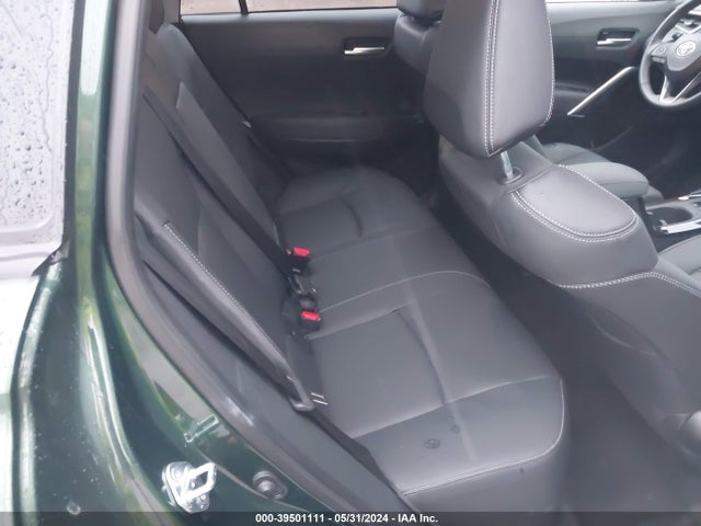 Toyota Corolla Cross Xle 2024 7MUEAAAG3RV075828 Image 8