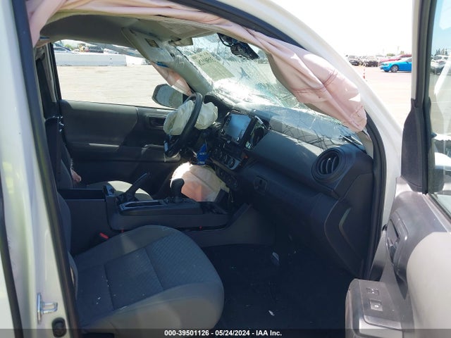 3TMCZ5AN4NM521432 Toyota Tacoma Sr V6