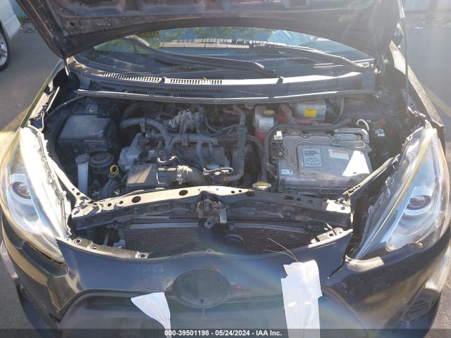 Toyota Prius C One 2015 JTDKDTB37F1103778 Image 10