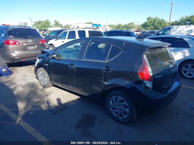 Toyota Prius C One 2015 JTDKDTB37F1103778 Image 3