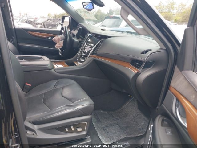 1GYS3AKJ2GR469926 Cadillac Escalade Standard