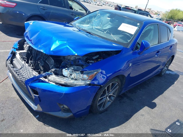 JTHKD5BH9F2246201 Lexus CT 200H