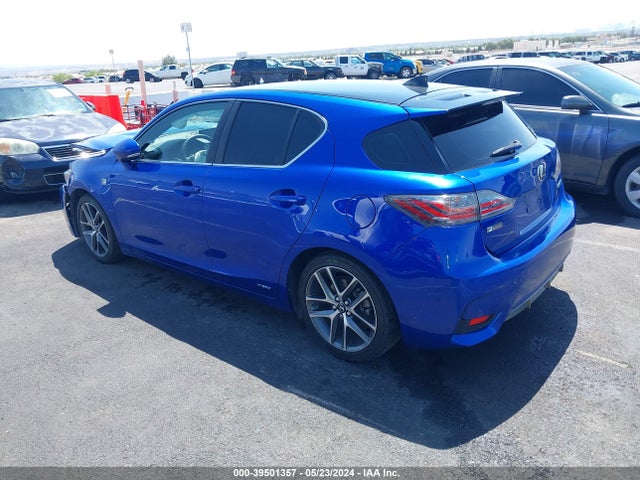 JTHKD5BH9F2246201 Lexus CT 200H