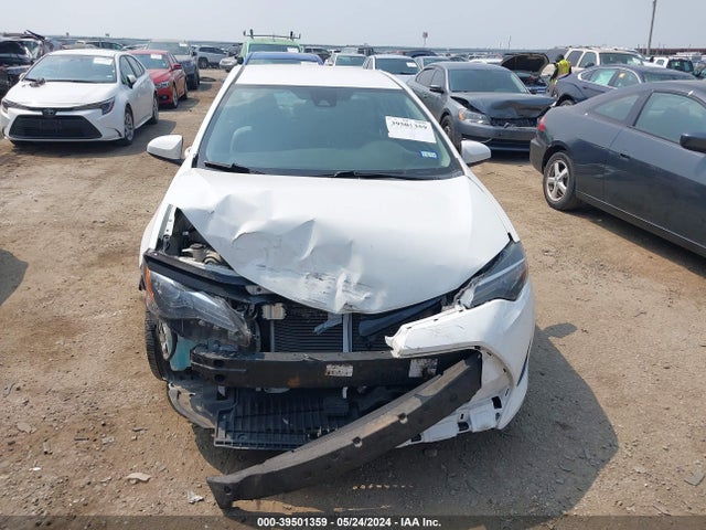 Toyota COROLLA LE 2018 5YFBURHE4JP776009 Image 13