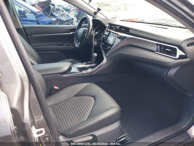 Toyota CAMRY SE 2018 4T1B11HK8JU079246 Image 5