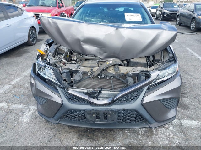 Toyota CAMRY SE 2018 4T1B11HK8JU079246 Image 6