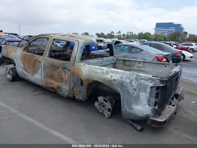 Chevrolet Silverado 1500 1lt 2016 3GCUKREC7GG338259 Image 3