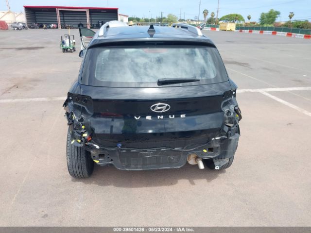KMHRC8A38NU135714 Hyundai Venue Sel
