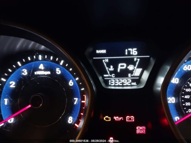 5NPDH4AE0GH698845 Hyundai ELANTRA SE