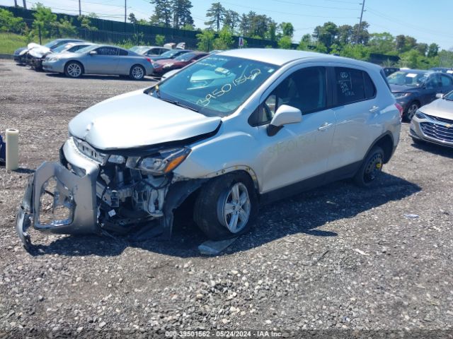 KL7CJNSB6LB037419 Chevrolet Trax Awd Ls