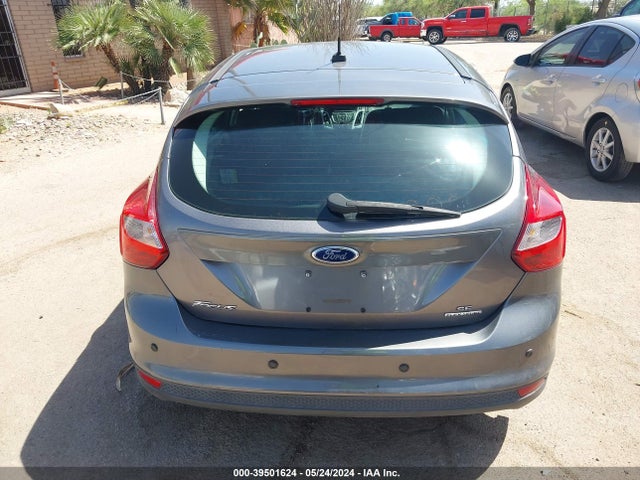 Ford FOCUS SE 2014 1FADP3K29EL155560 Image 16