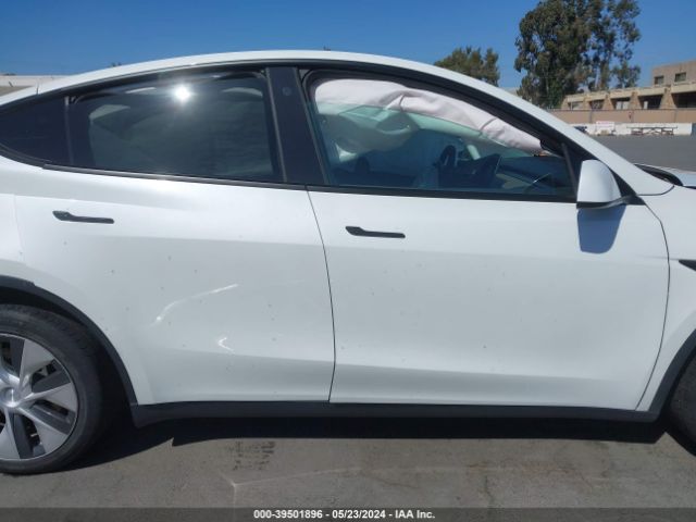 5YJYGDEEXMF244532 Tesla Model Y Long Range Dual Motor All-wheel Drive