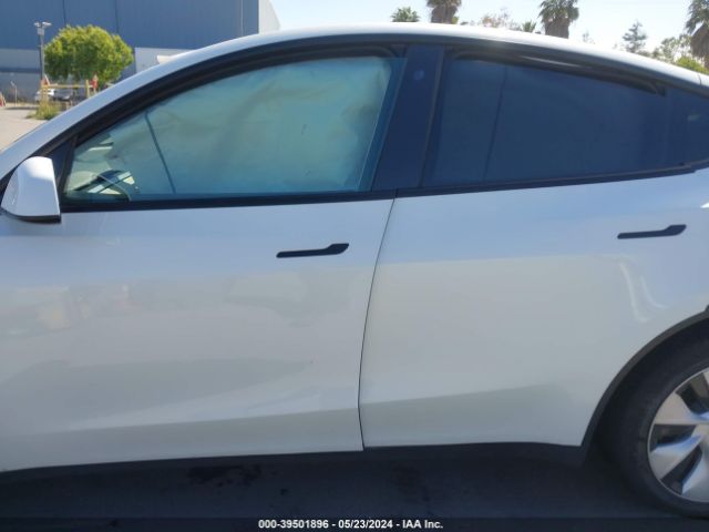 5YJYGDEEXMF244532 Tesla Model Y Long Range Dual Motor All-wheel Drive