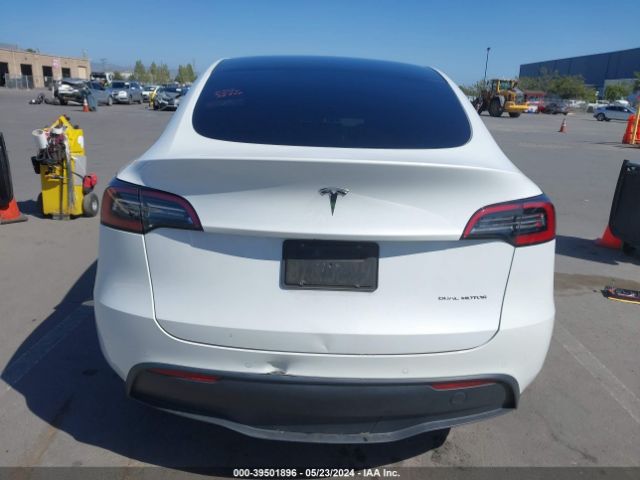 5YJYGDEEXMF244532 Tesla Model Y Long Range Dual Motor All-wheel Drive