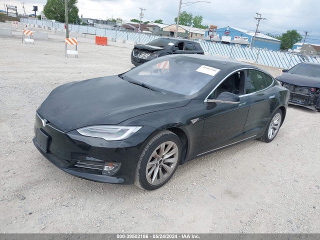 Tesla Model S 60/70/75/85 2016 5YJSA1E14GF150640 Image 2