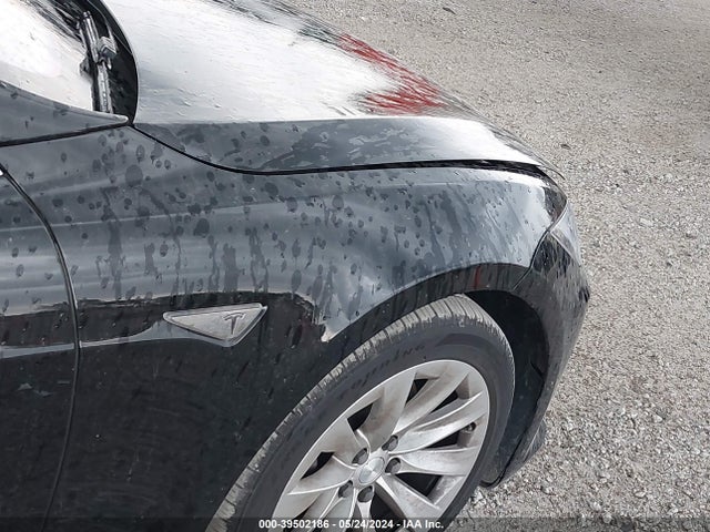 Tesla Model S 60/70/75/85 2016 5YJSA1E14GF150640 Image 6
