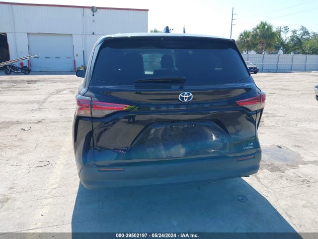 Toyota SIENNA LE 2022 5TDKRKEC2NS129374 Image 16