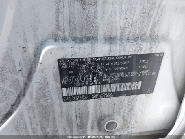 2T3BFREV5JW778601 Toyota RAV4 LE