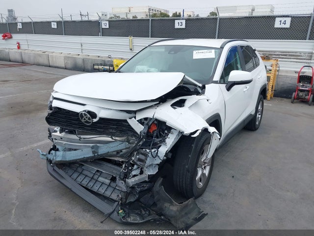 Toyota Rav4 Xle 2022 2T3W1RFV0NW205366 Image 2