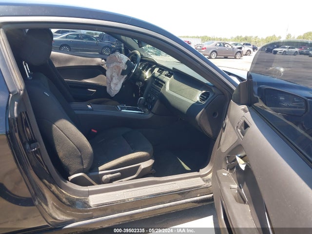 Ford Mustang V6 2014 1ZVBP8AM0E5299033 Image 5