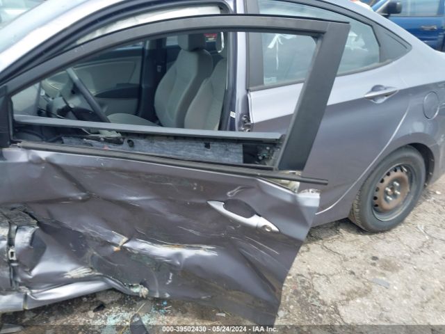 KMHCT4AE2GU072628 Hyundai ACCENT SE