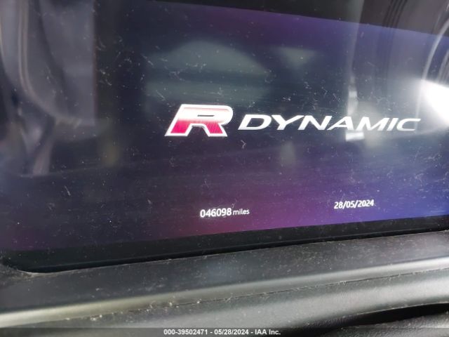 SALYK2FV2LA261620 Land Rover Range Rover Velar P340 R-dynamic S