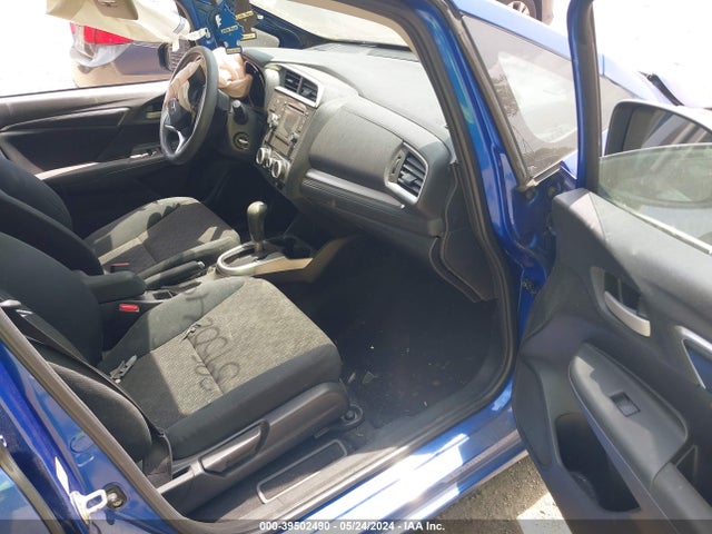 Honda FIT LX 2015 3HGGK5H51FM748303 Image 5