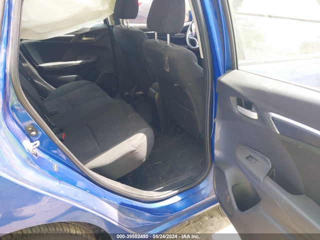Honda FIT LX 2015 3HGGK5H51FM748303 Image 8
