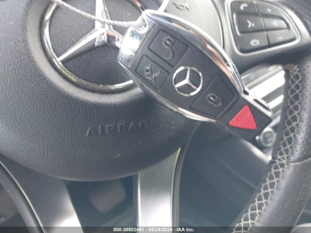 WDCTG4GBXJJ497524 Mercedes-Benz Gla 250 4matic