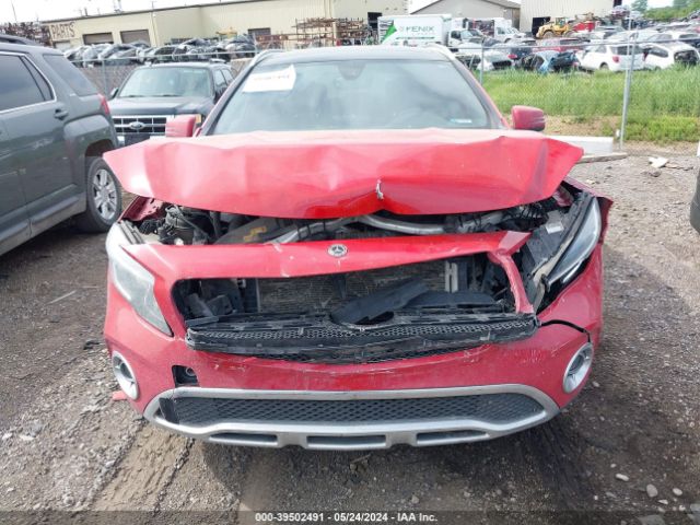WDCTG4GBXJJ497524 Mercedes-Benz Gla 250 4matic