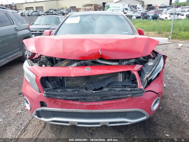 WDCTG4GBXJJ497524 Mercedes-Benz Gla 250 4matic
