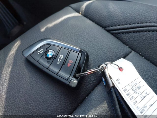 2020 BMW X1 WBXJG7C04L5P45641 Photo 10