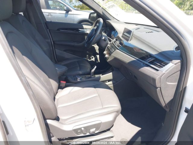 2020 BMW X1 WBXJG7C04L5P45641 Photo 4