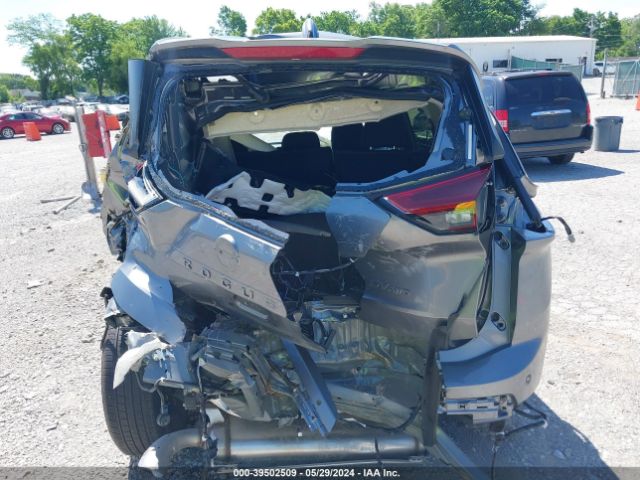 JN8BT3BB7RW424029 Nissan Rogue Sv Intelligent Awd