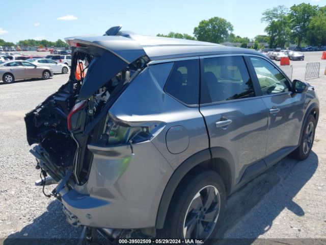 JN8BT3BB7RW424029 Nissan Rogue Sv Intelligent Awd