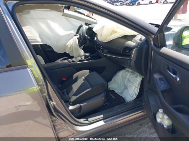 JN8BT3BB7RW424029 Nissan Rogue Sv Intelligent Awd