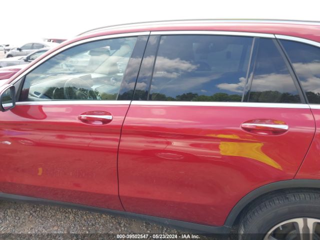 WDC0G4JB7KF541219 Mercedes-Benz GLC 300