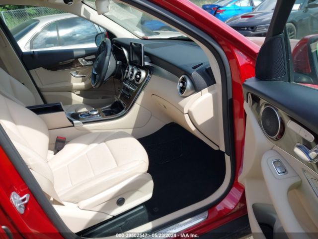 WDC0G4JB7KF541219 Mercedes-Benz GLC 300