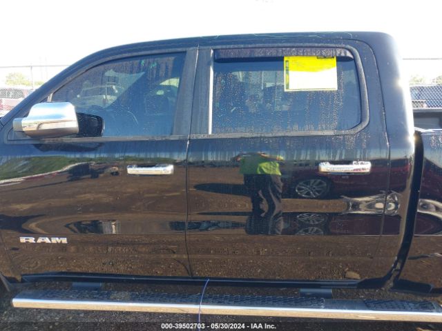 1C6SRFFT5MN810601 RAM 1500 Big Horn  4x4 5'7 Box